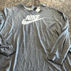 Nike Men's Gray Long Sleeve Shirt Size 4 XL Brand New With Tags